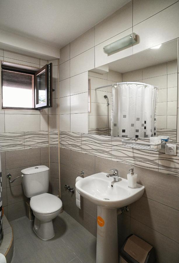 Prenociste I Restoran Ihthis Bajina Basta Zewnętrze zdjęcie