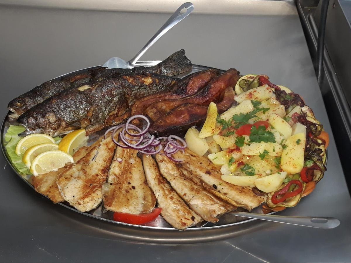 Prenociste I Restoran Ihthis Bajina Basta Zewnętrze zdjęcie